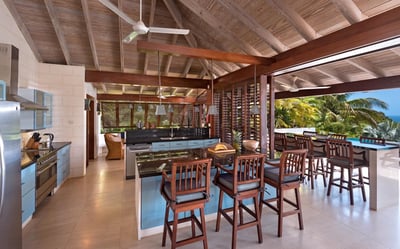 Luxury Villa Photo #7