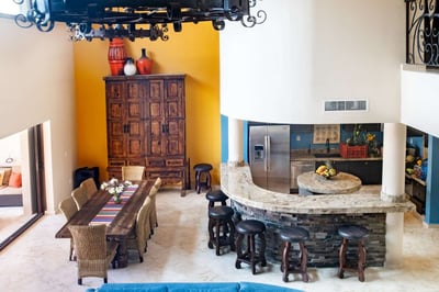 Luxury Villa Photo #10
