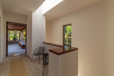Luxury Villa Photo #34