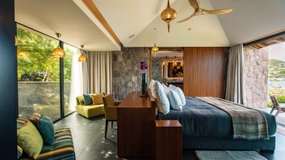 Luxury Villa Photo #43