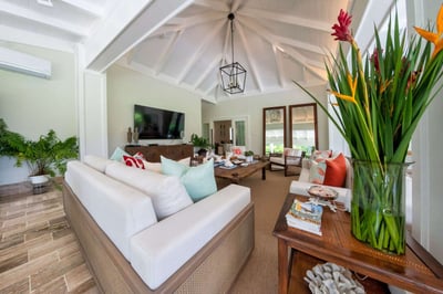 Luxury Villa Photo #12