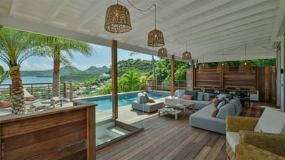 Luxury Villa Photo #18