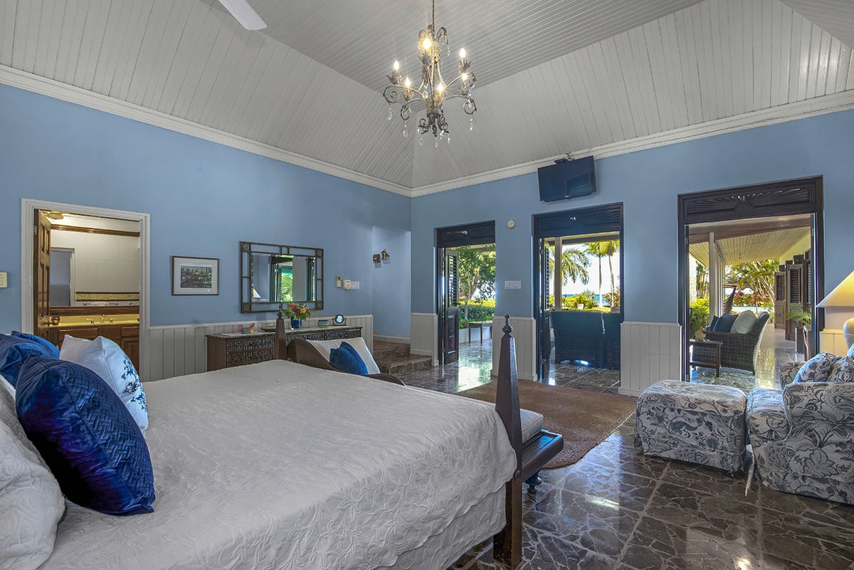 Tranquility On The Beach Montego Bay, Jamaica Rental Escapes