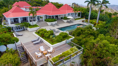 Luxury Villa Photo #2