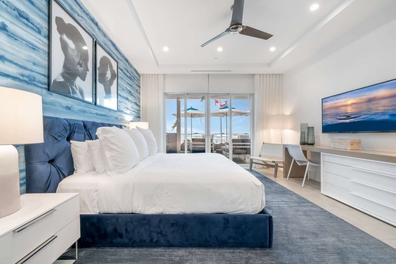 Club Suites at Rum Point 3 BDM Pool Suite