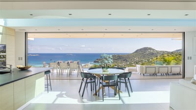 Luxury Villa Photo #33