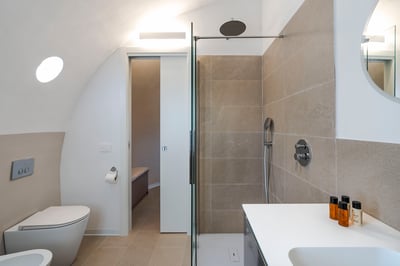 Luxury Villa Photo #41