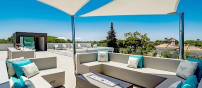 Luxury Villa Photo #11