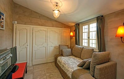 Luxury Villa Photo #16