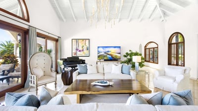 Luxury Villa Photo #20