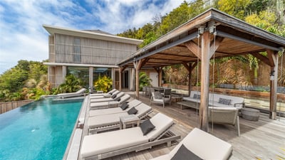 Pool & Terrace