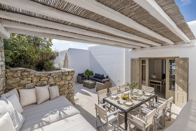 Luxury Villa Photo #12
