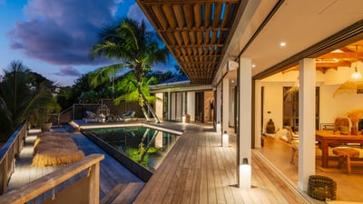 Luxury Villa Photo #20