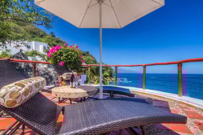 Luxury Villa Photo #7