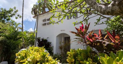 Luxury Villa Photo #16