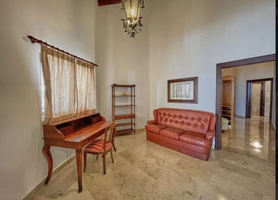Luxury Villa Photo #41