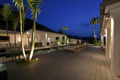 Luxury Villa Photo #17