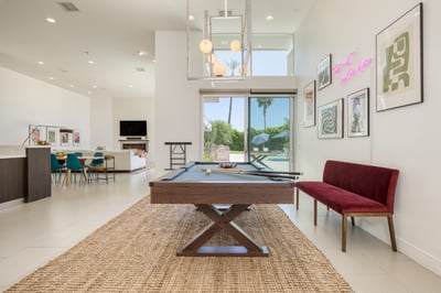 Luxury Villa Photo #26