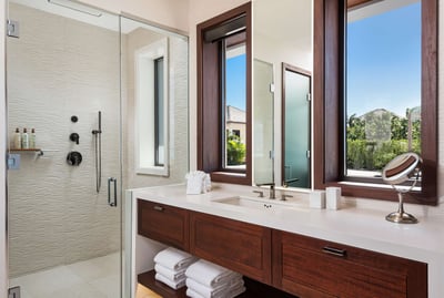 Luxury Villa Photo #23