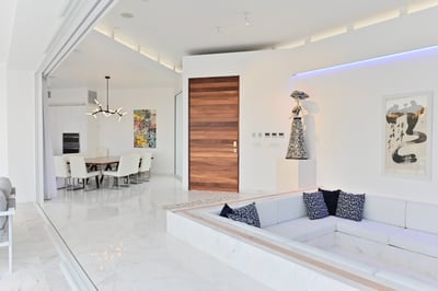 Luxury Villa Photo #17
