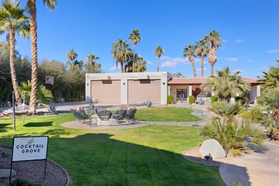 We have a signature Casa Mara cocktail!