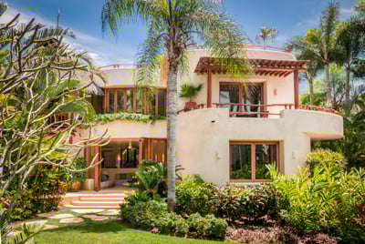 Luxury Villa Photo #19