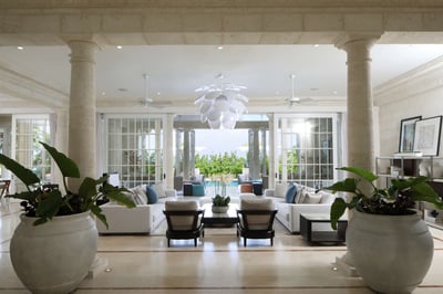 Luxury Villa Photo #18