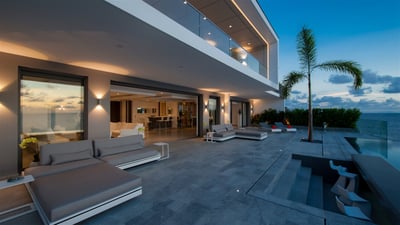 Pool & Terrace