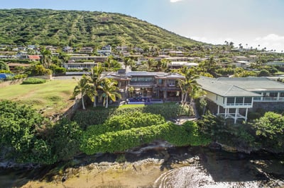 Luxury Villa Photo #47