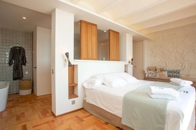 Luxury Villa Photo #15