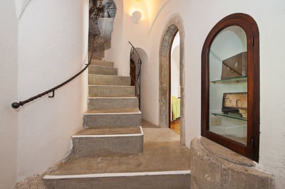 Luxury Villa Photo #20