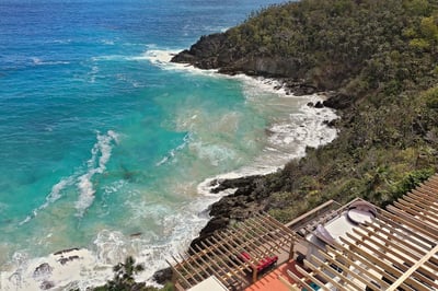 Luxury Villa Photo #4