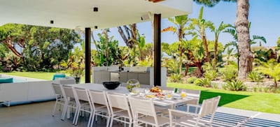 Luxury Villa Photo #10