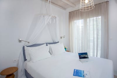 Luxury Villa Photo #26