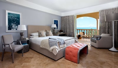 Luxury Villa Photo #3