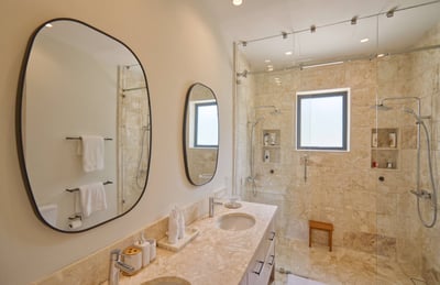 Luxury Villa Photo #35