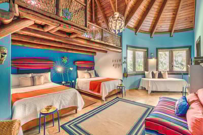 Luxury Villa Photo #36