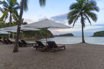 Luxury Villa Photo #13