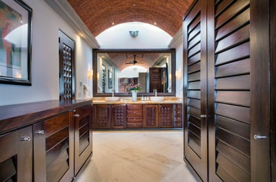 Luxury Villa Photo #26