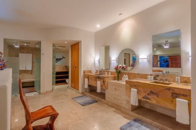 Luxury Villa Photo #54