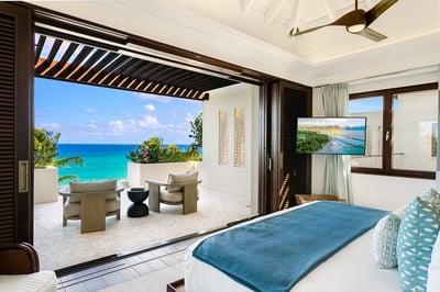 Luxury Villa Photo #34