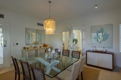 Arrecife 39 - Spacious 5BR villa near beach & golf