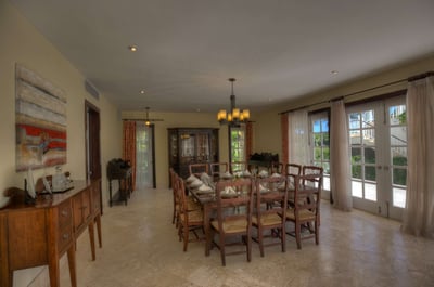 Luxury Villa Photo #78