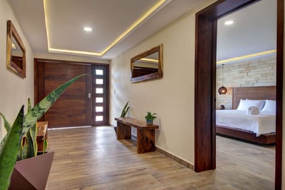 Luxury Villa Photo #41