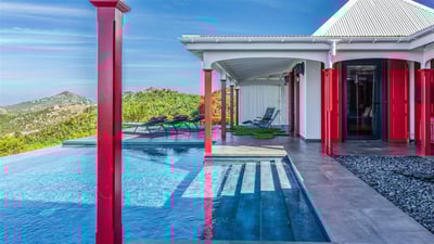 Luxury Villa Photo #8
