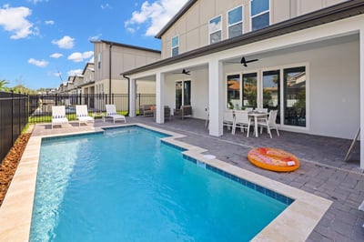 Luxury Villa Photo #25