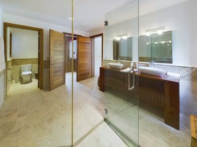 Luxury Villa Photo #64