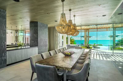 Luxury Villa Photo #14