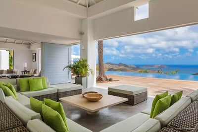 Luxury Villa Photo #16