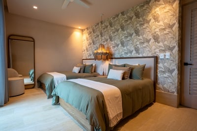Luxury Villa Photo #14